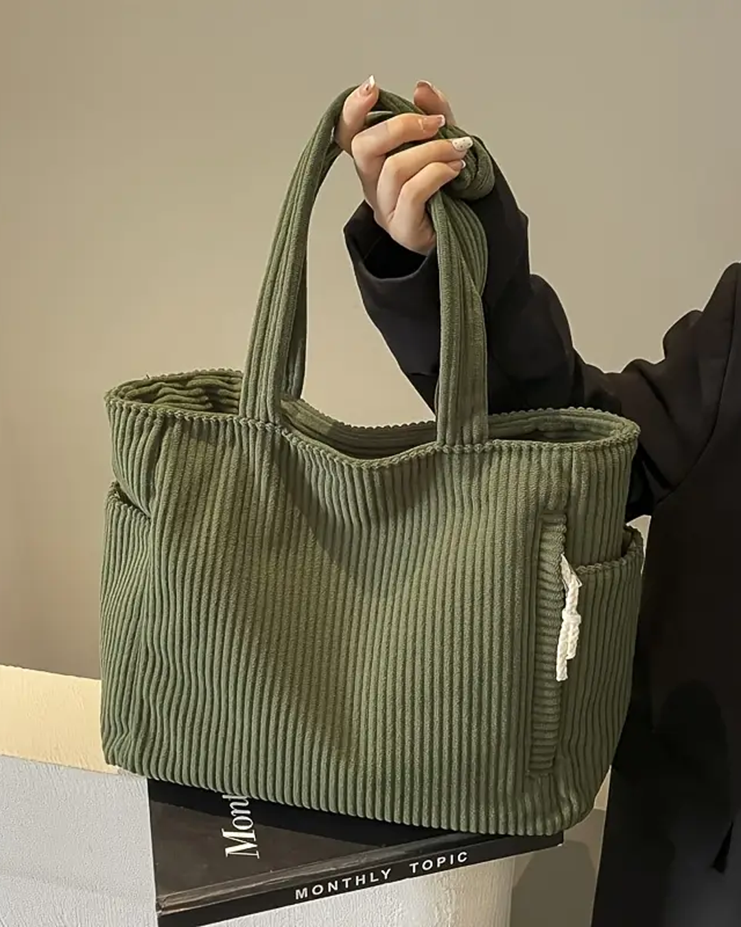 Isla | Bolsa acanalada con detalle de cordón