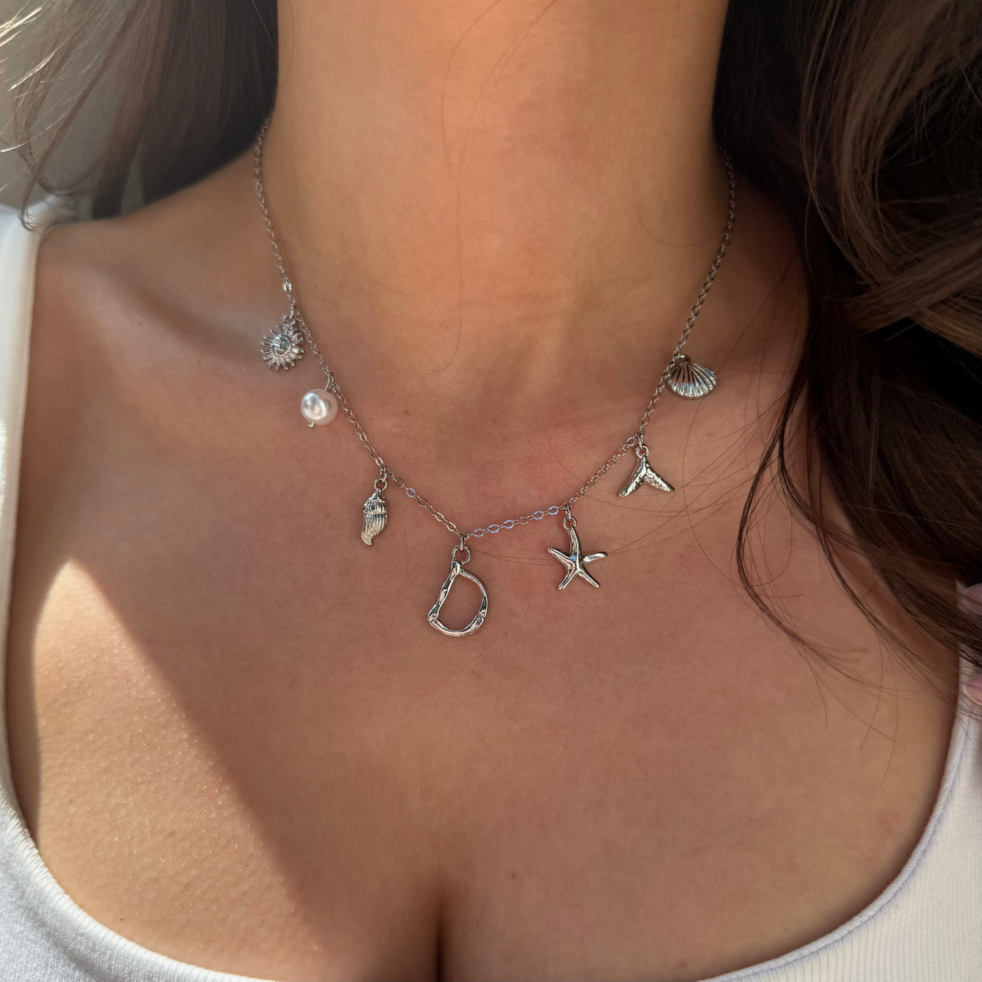 Collar con Letra Ocean