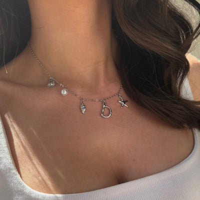 Collar con Letra Ocean