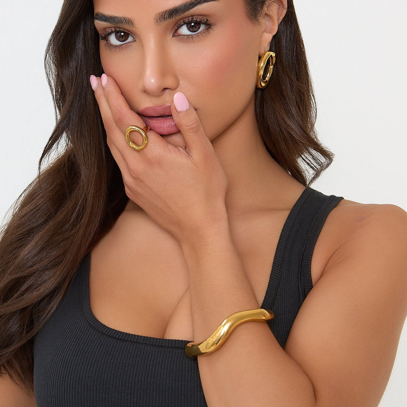 Brazalete Abierto Escultural  - ORO