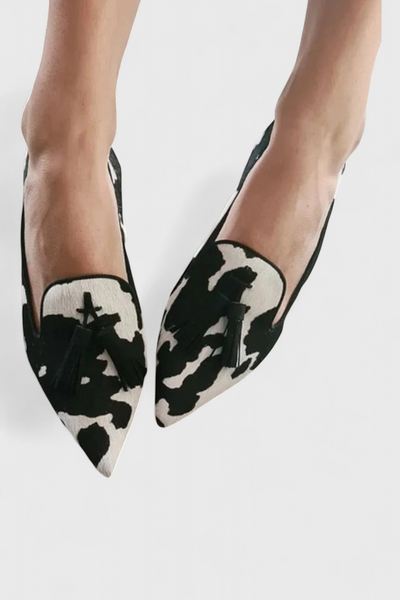 Fermina | Loafers Elegantes con Punta Afilada y Diseño Bicolor