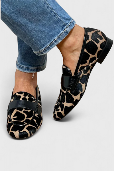 Annelore | Loafers de Cuero con Tacón Bajo y Diseño Exclusivo