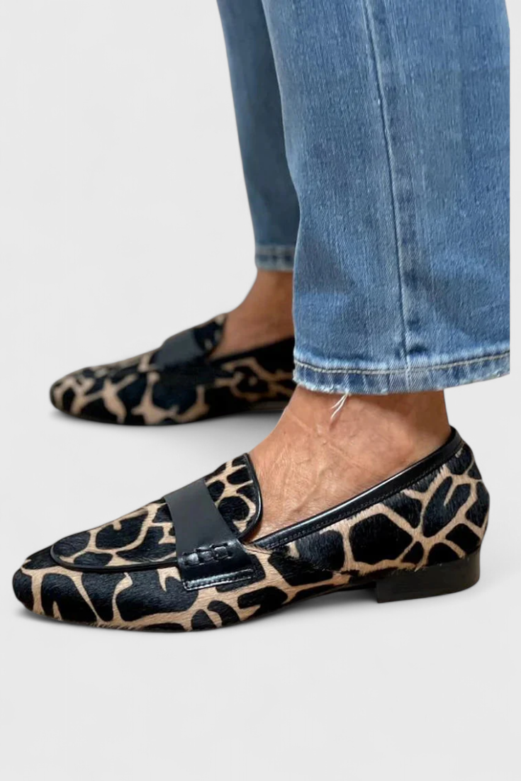 Annelore | Loafers de Cuero con Tacón Bajo y Diseño Exclusivo